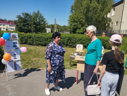 В Верхнем Услоне прошел праздник книголюбов