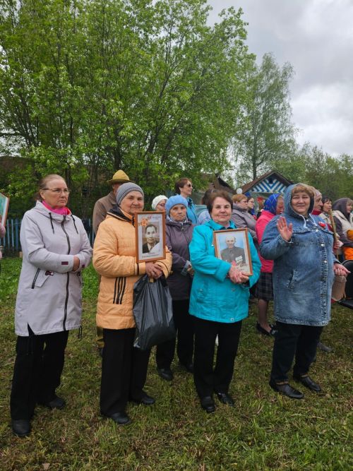 В Канаше бойцу СВО вручили орден Мужества посмертно