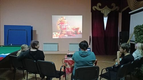 «С любовью и верой в Россию»: патриотическая встреча прошла в Кильдееве
