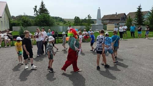 «Вот оно, какое наше лето»: яркий праздник детства в Кильдееве