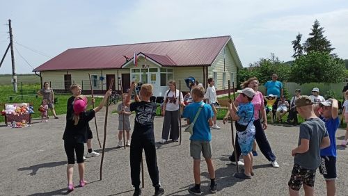 «Вот оно, какое наше лето»: яркий праздник детства в Кильдееве