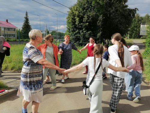 Югары Осланда ишегалды бәйрәме үткәрделәр