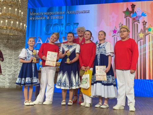 «Карамельки» из Верхнего Услона покорили сцену Колонного зала в Москве