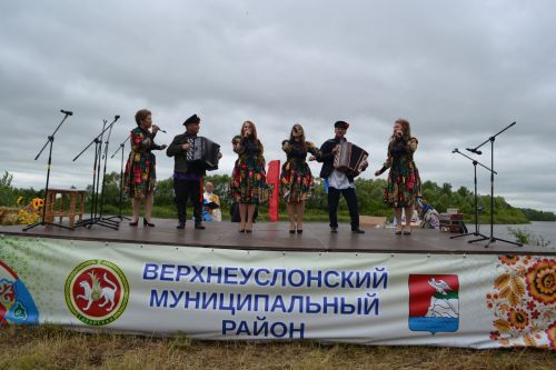 В селе Соболевское прошел фестиваль народного творчества «Играй гармонь»