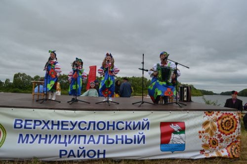 В селе Соболевское прошел фестиваль народного творчества «Играй гармонь»