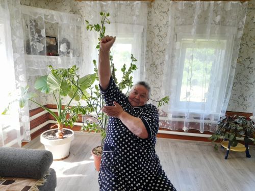 В Верхнеуслонском районе пожилых поддерживают «Живыми танцами»