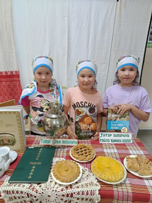 Вахит авылында фольклор көне үтте