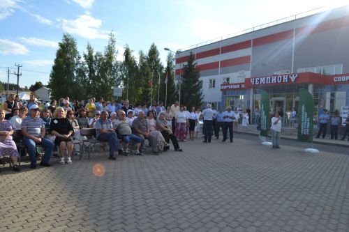 Верхний Услон стал центром фестиваля добрососедства «Наш двор»