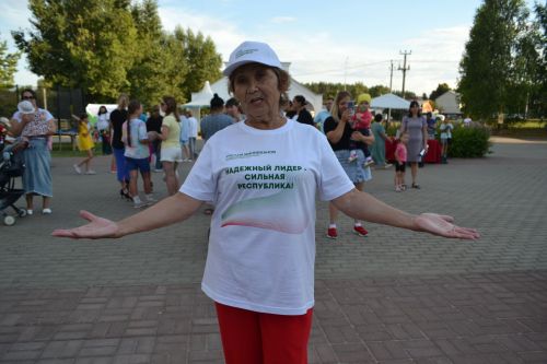 Верхний Услон стал центром фестиваля добрососедства «Наш двор»