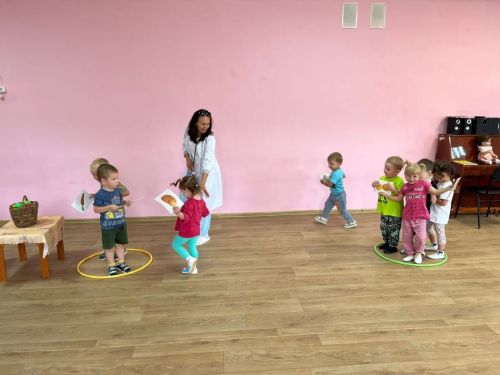 “Каенкай” тәрбияләнүчеләре витаминнар яраталар