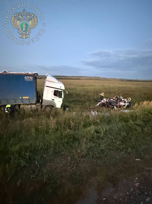 В Верхнеуслонском районе в жутком ДТП погибли два человека