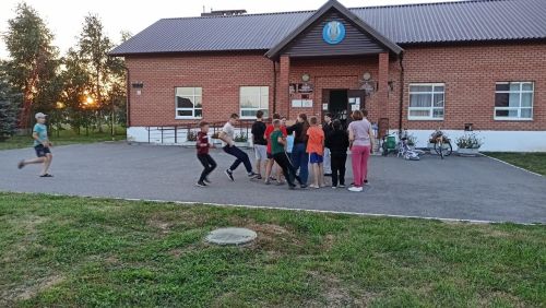 «В гостях у Спортика»: в Кильдееве для детей прошел праздник движения и здоровья