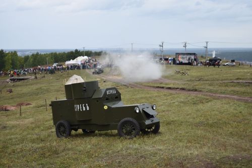 На Соколке реконструировали масштабное сражение Гражданской войны