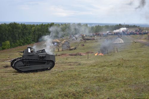 На Соколке реконструировали масштабное сражение Гражданской войны