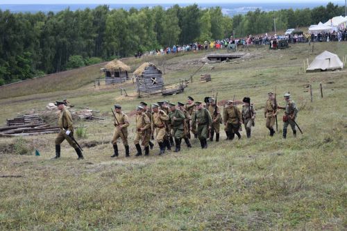 На Соколке реконструировали масштабное сражение Гражданской войны