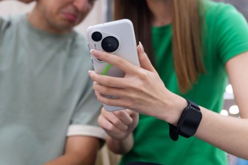 Соседский интернет: почему делиться Wi-Fi с соседями — плохая идея