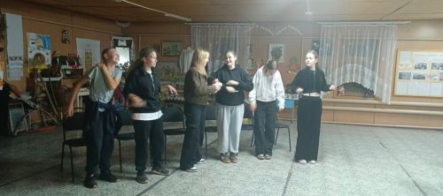 В Ямбулатове подростки составили на тренинге карту счастья