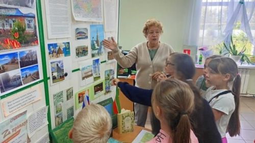 Макылда туган якны өйрәнү сәгате узды