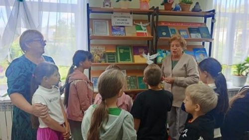 Макылда туган якны өйрәнү сәгате узды