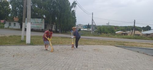 В Макулове привели в порядок памятник участникам Великой Отечественной войны