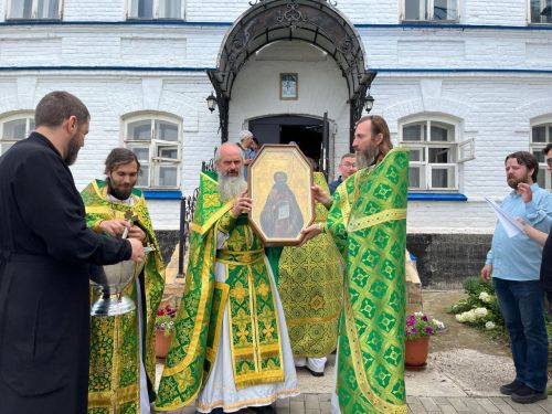 В Макарьевском монастыре почтили память святого Макария Желтоводского