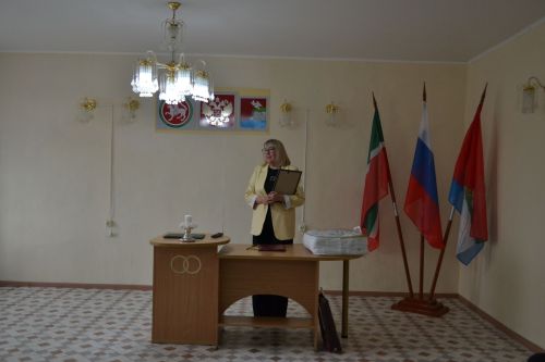 Супруги Исламовы из Вахитова отметили изумрудный юбилей свадьбы