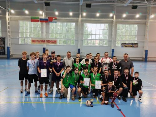Турнир по футболу среди молодежи прошел в Верхнеуслонском районе