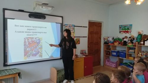 Неделя безопасности дорожного движения прошла в детском саду «Берёзка»