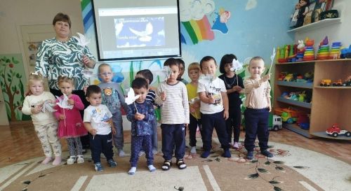 Акция «Голубь Мира» прошла в Введенско-Слободском детском саду