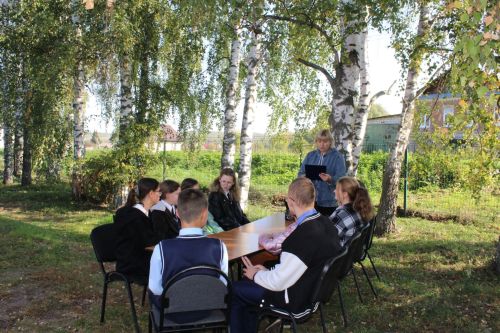 Экологическое мероприятие для школьников прошло в Кураловском ДК