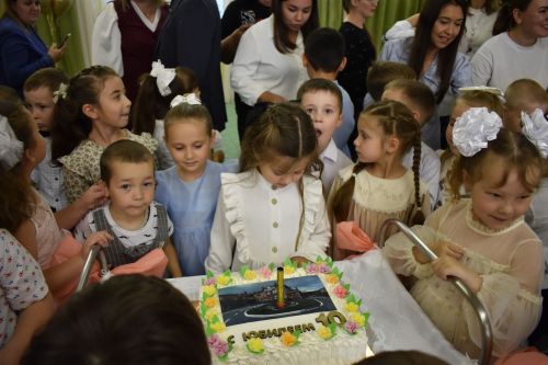 Детский сад «Солнышко» в Верхнем Услоне отметил 10-летний юбилей