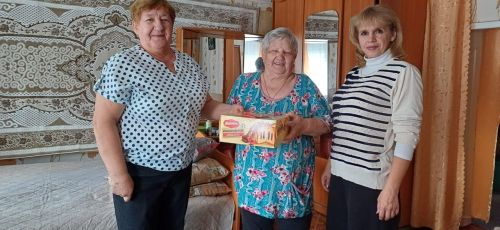 Акция «От чистого сердца» для пожилых людей в Макуловском поселении