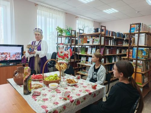 Три Спаса августа: народные традиции узнали коргузинские школьники