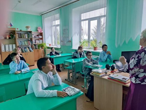 Печищеда фольклор һәм традицияләргә багышланган дәрес үткәрделәр