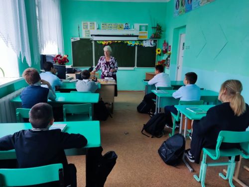Печищеда фольклор һәм традицияләргә багышланган дәрес үткәрделәр