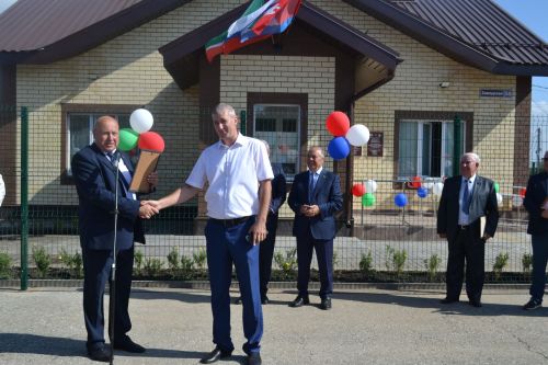 В Нижнем Услоне открыли новое здание сельского поселения