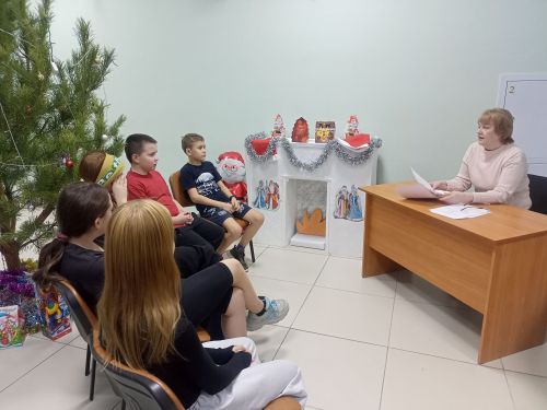 Викторину про Старый Новый год провели для подростков в Русском Макулове