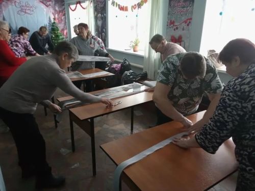 Верхнеуслонские волонтеры после праздников возобновили помощь фронту