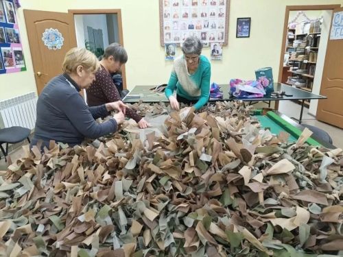 Верхнеуслонские волонтеры после праздников возобновили помощь фронту