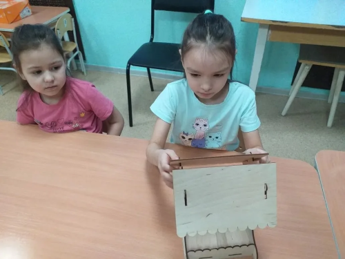 “Каенкай” балалары кышлаучы кошларга ярдәм итәләр