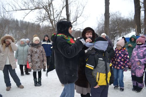 В Печищах отметили Крещение фольклором, соблюдая традиционные обряды