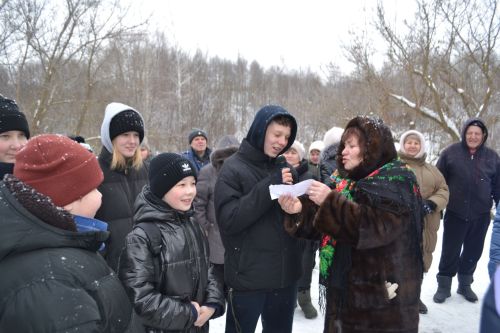 В Печищах отметили Крещение фольклором, соблюдая традиционные обряды