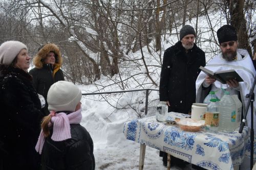 В Печищах отметили Крещение фольклором, соблюдая традиционные обряды
