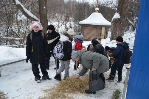 В Печищах отметили Крещение фольклором, соблюдая традиционные обряды