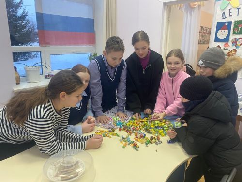 В Введенской Слободе прошли новогодние колядки с детьми