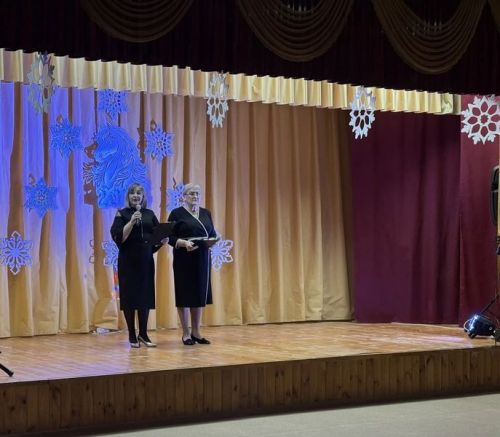 В Майданском ДК жители встретили Новый год на праздничном балу