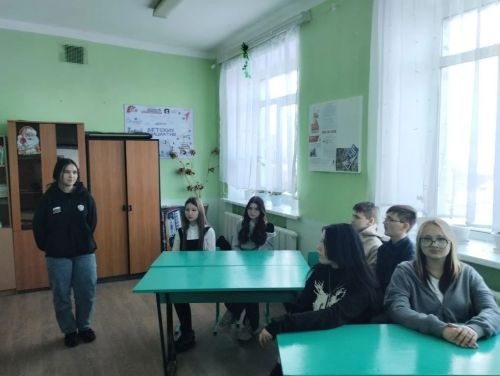 Выпускница Печищинской школы встретилась с учениками в День студента