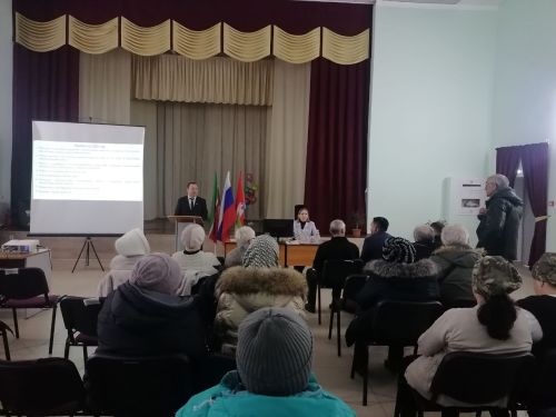 От самообложения до новых скважин: чем жило Октябрьское поселение