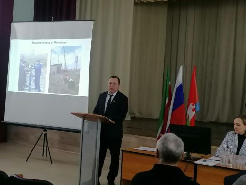 От самообложения до новых скважин: чем жило Октябрьское поселение