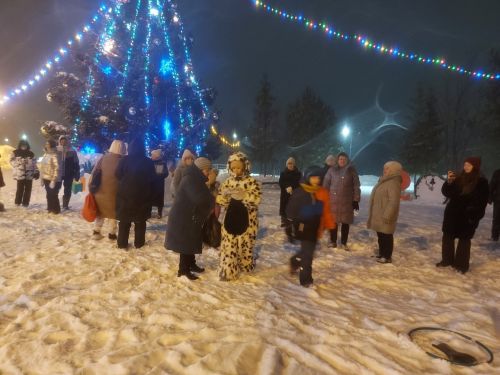Рождественскую игровую программу для детей провели в парке Верхнего Услона